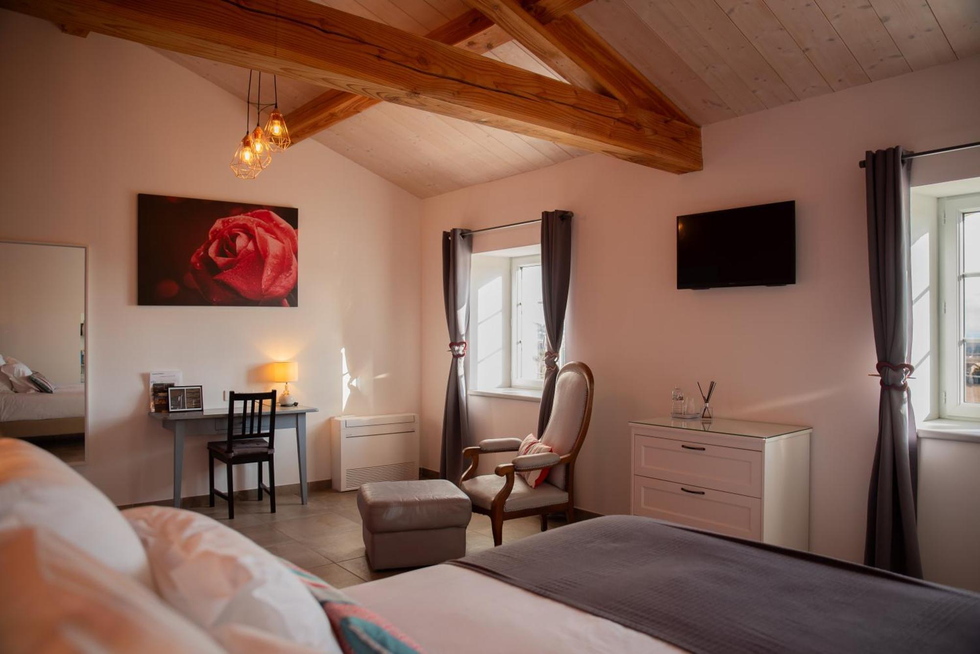 Domaine Forvent Bed & Breakfast Saint-Julien-de-Peyrolas Exterior photo